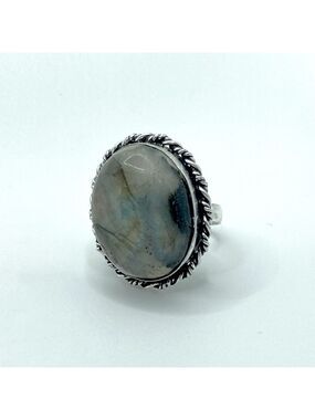 Vtg Labradorite Stone Oval Cabochon Shaped Statement Ring Sz 7.75